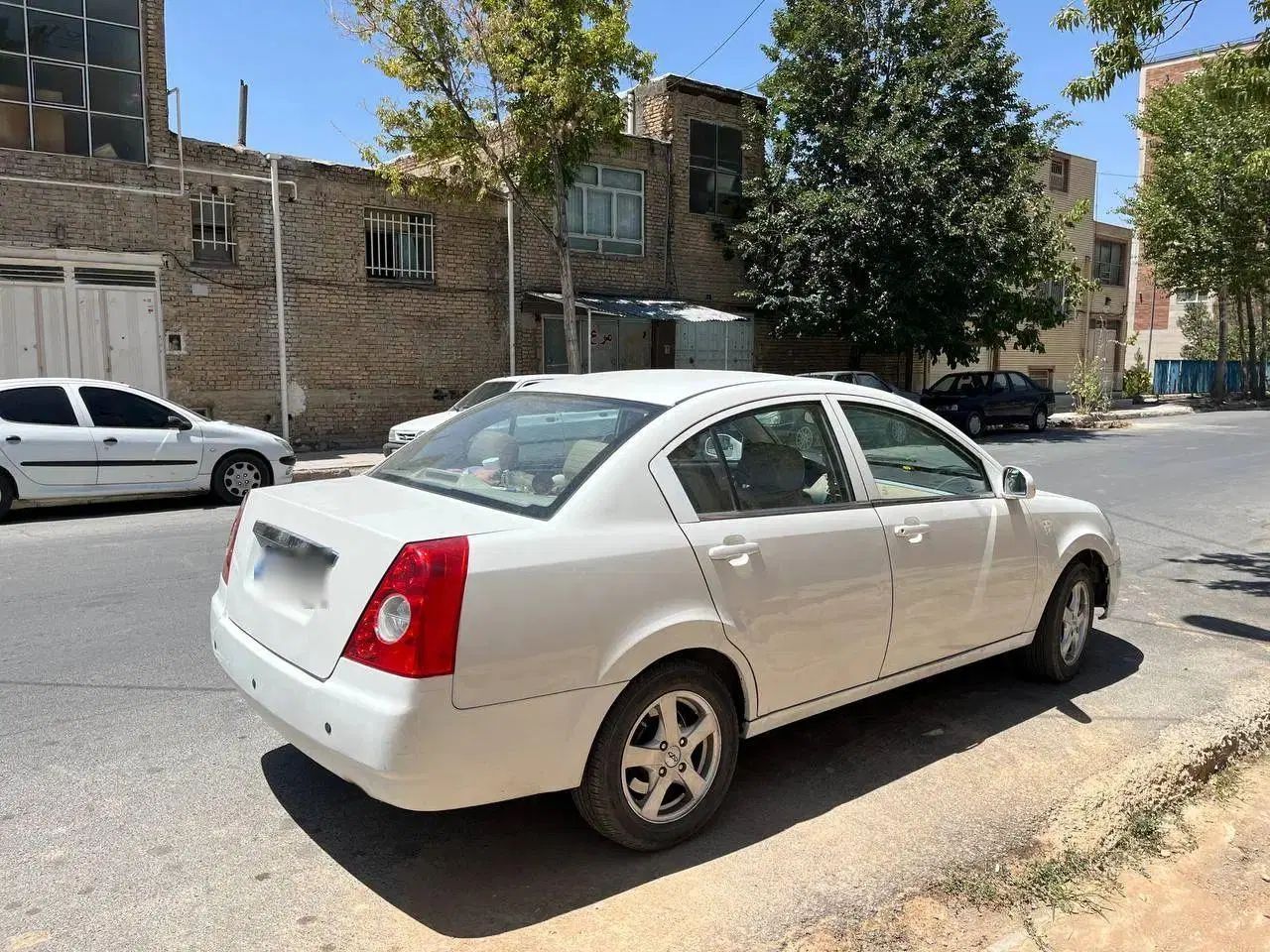 ام وی ام 530 دنده ای - 1389