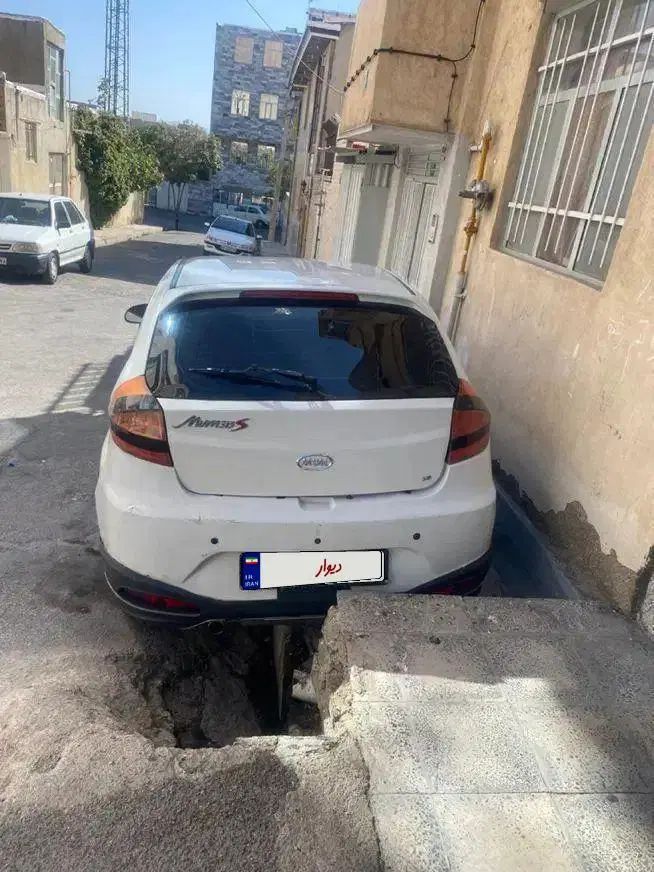 ام وی ام 315 هاچ بک اسپرت لاکچری - 1395