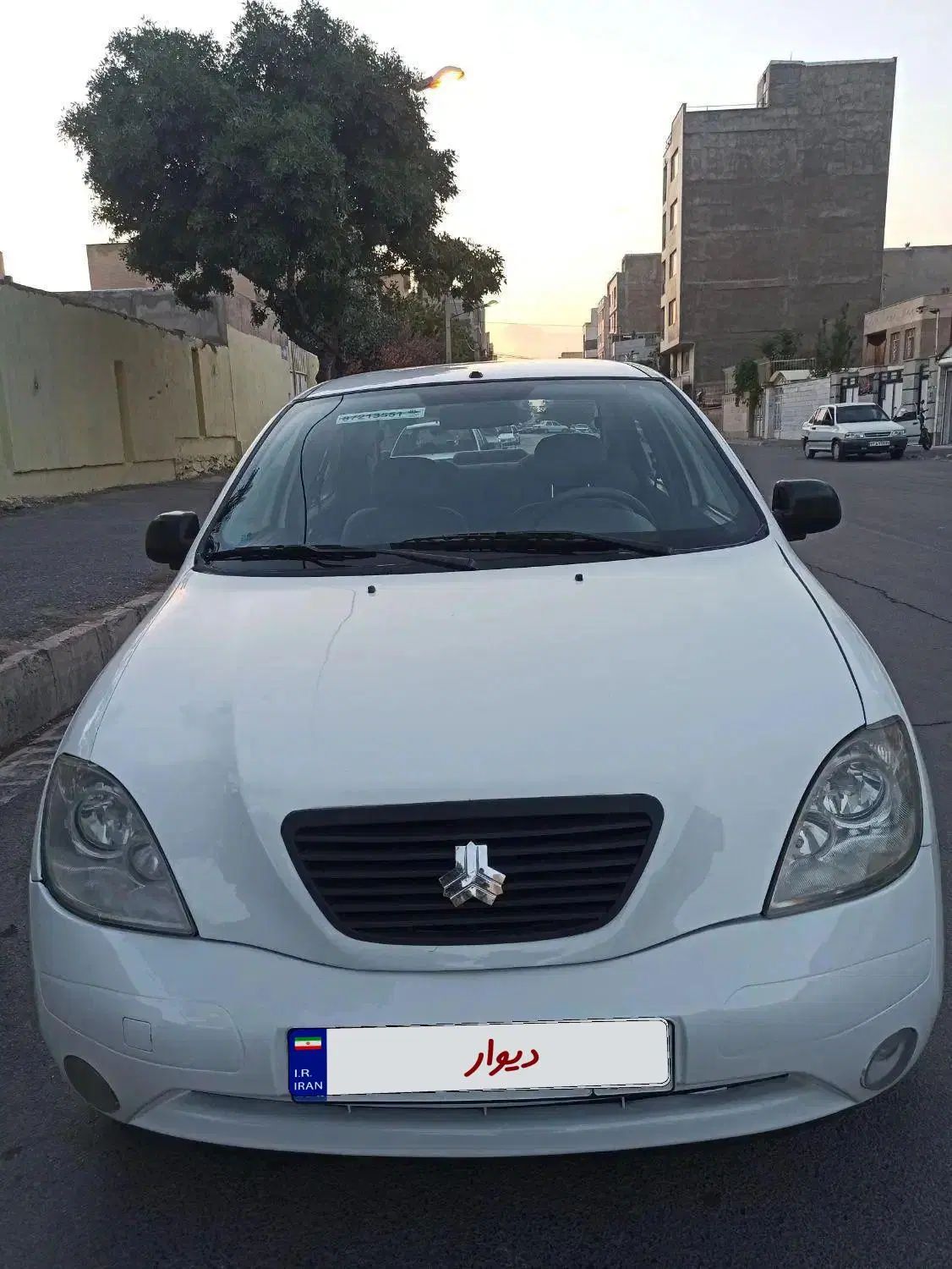 تیبا صندوق دار SX - 1395