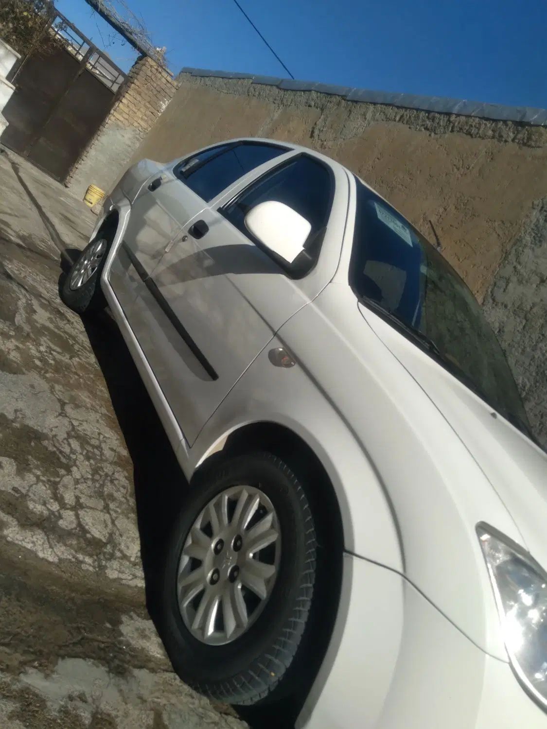 تیبا صندوق دار SX - 1400