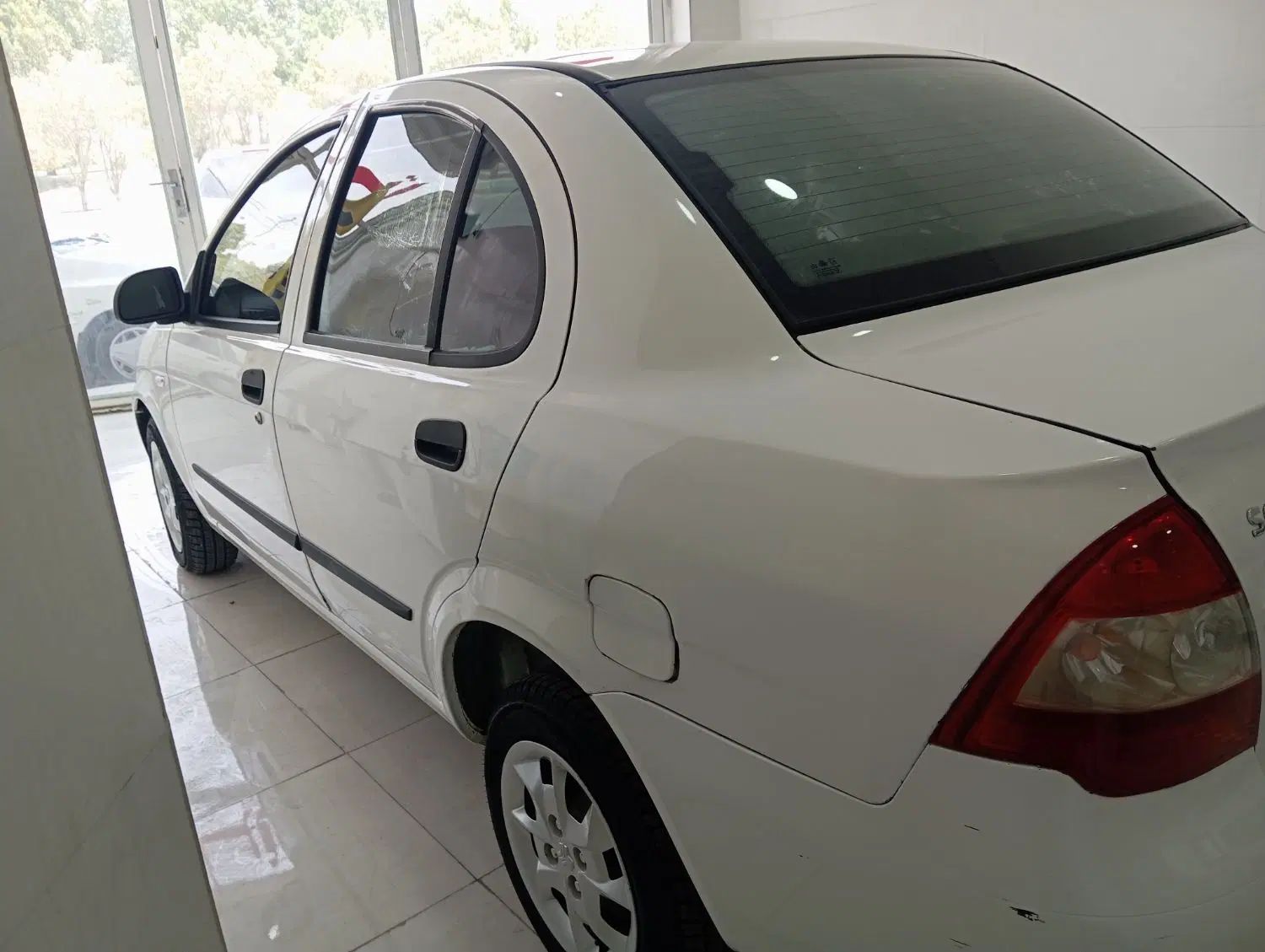 تیبا صندوق دار EX - 1395