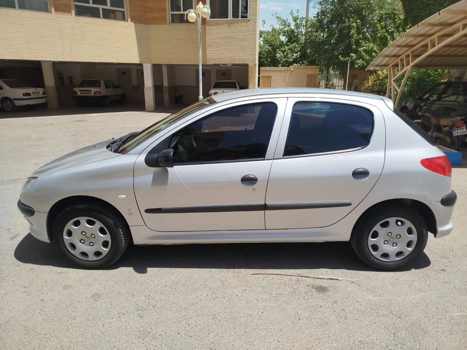 خودرو پژو، 206 آگهی ann_20020512