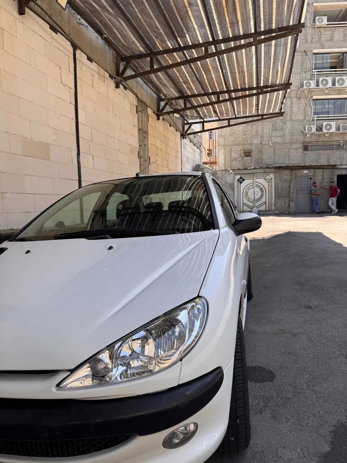 پژو ۲۰۶ صندوق دار v8 - 1395