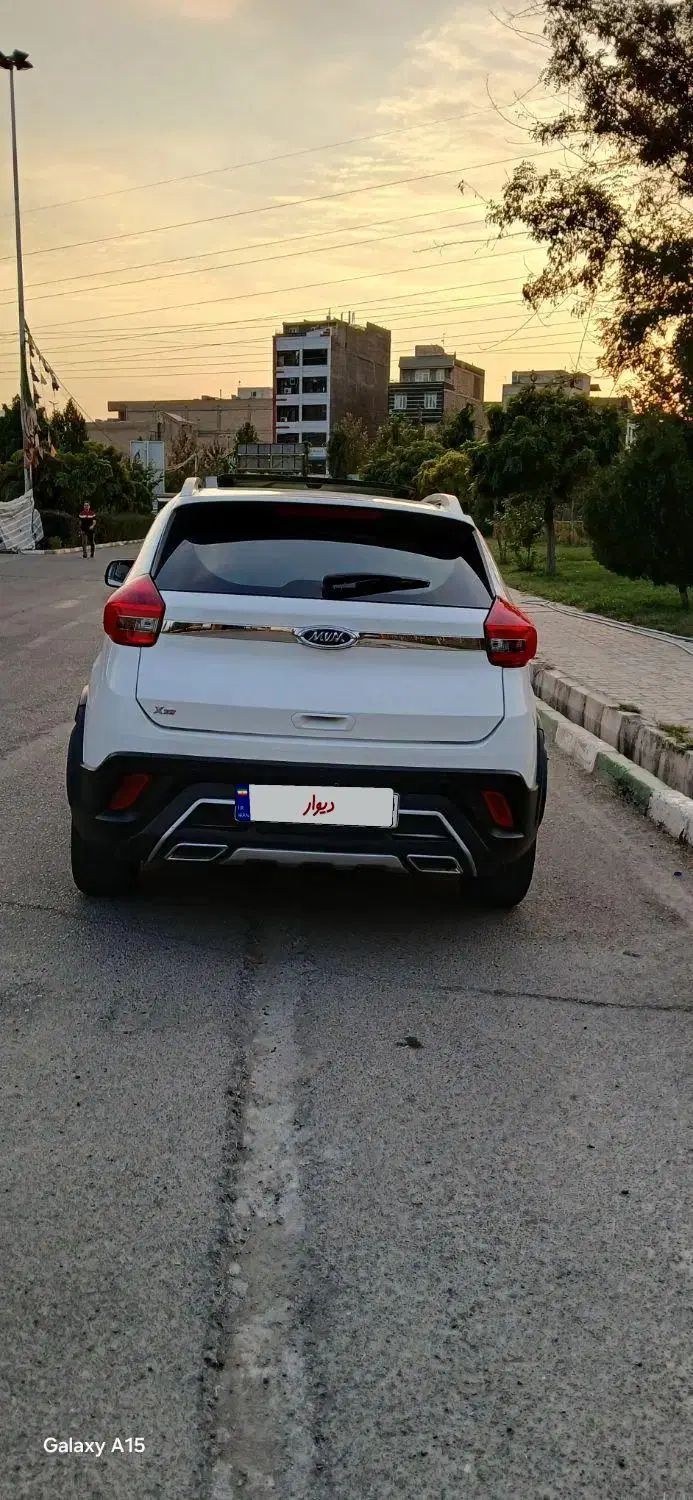 ام وی ام X22 دنده‌ای لاکچری - 1397