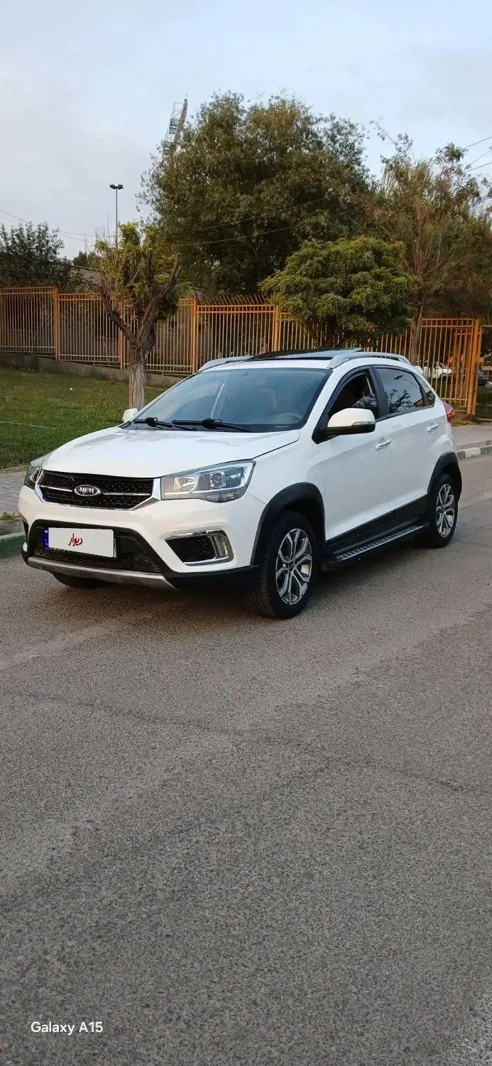 ام وی ام X22 دنده‌ای لاکچری - 1397