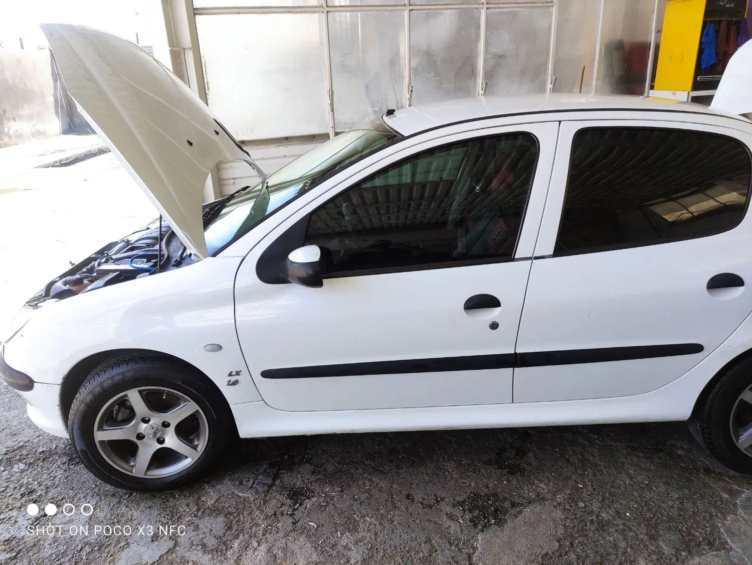پژو ۲۰۶ صندوق دار v8 - 1395