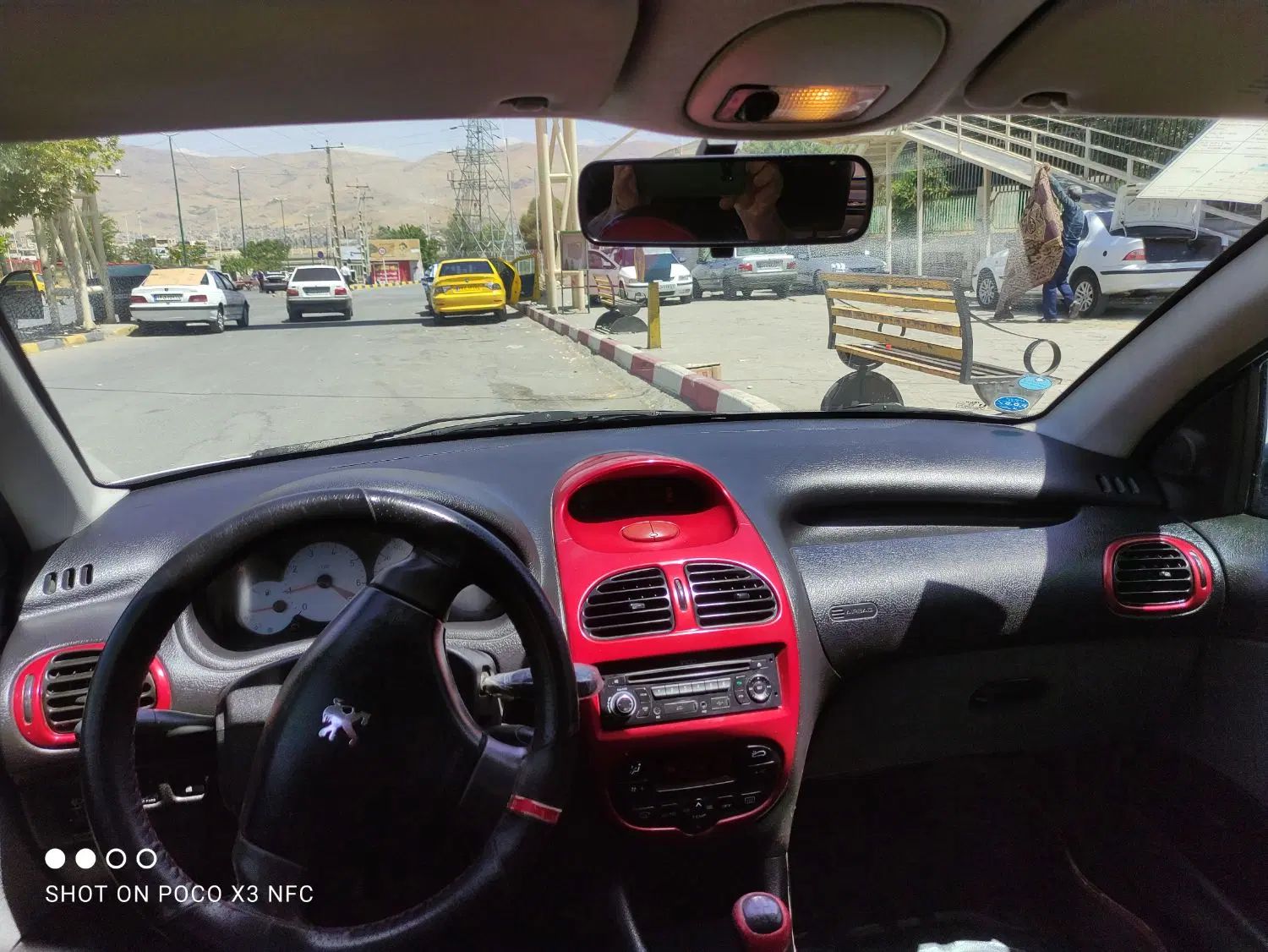 پژو ۲۰۶ صندوق دار v8 - 1395