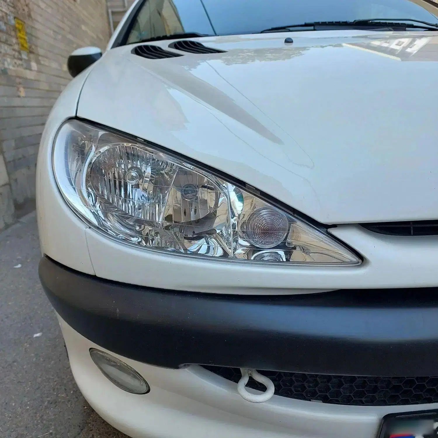 پژو ۲۰۶ صندوق دار v8 - 1400