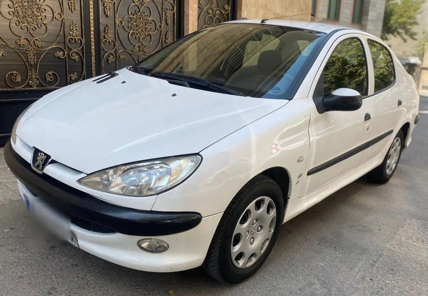 پژو ۲۰۶ صندوق دار v8 - 1395