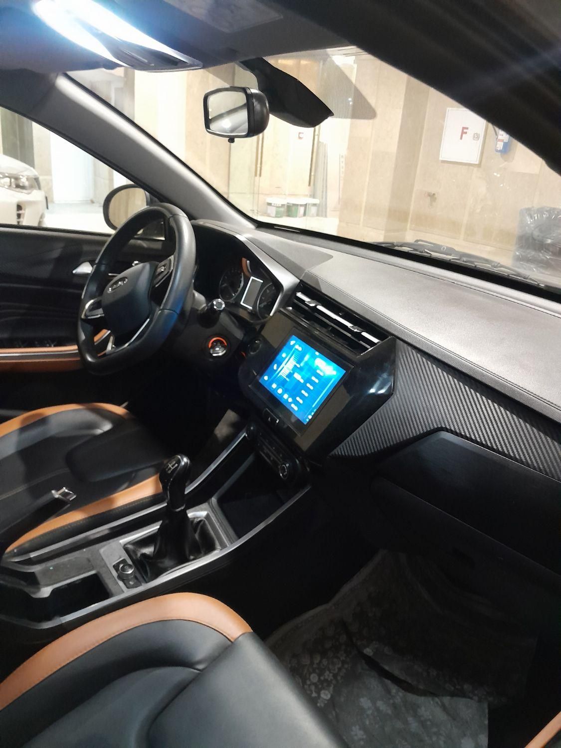 ام وی ام X22 دنده‌ای لاکچری - 1399