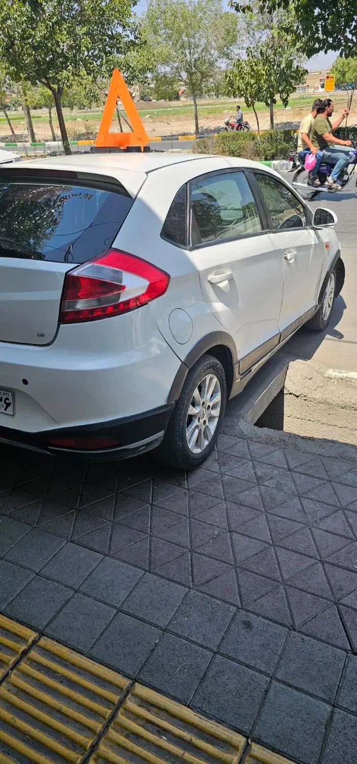 ام وی ام 315 هاچ بک اسپرت لاکچری - 1395