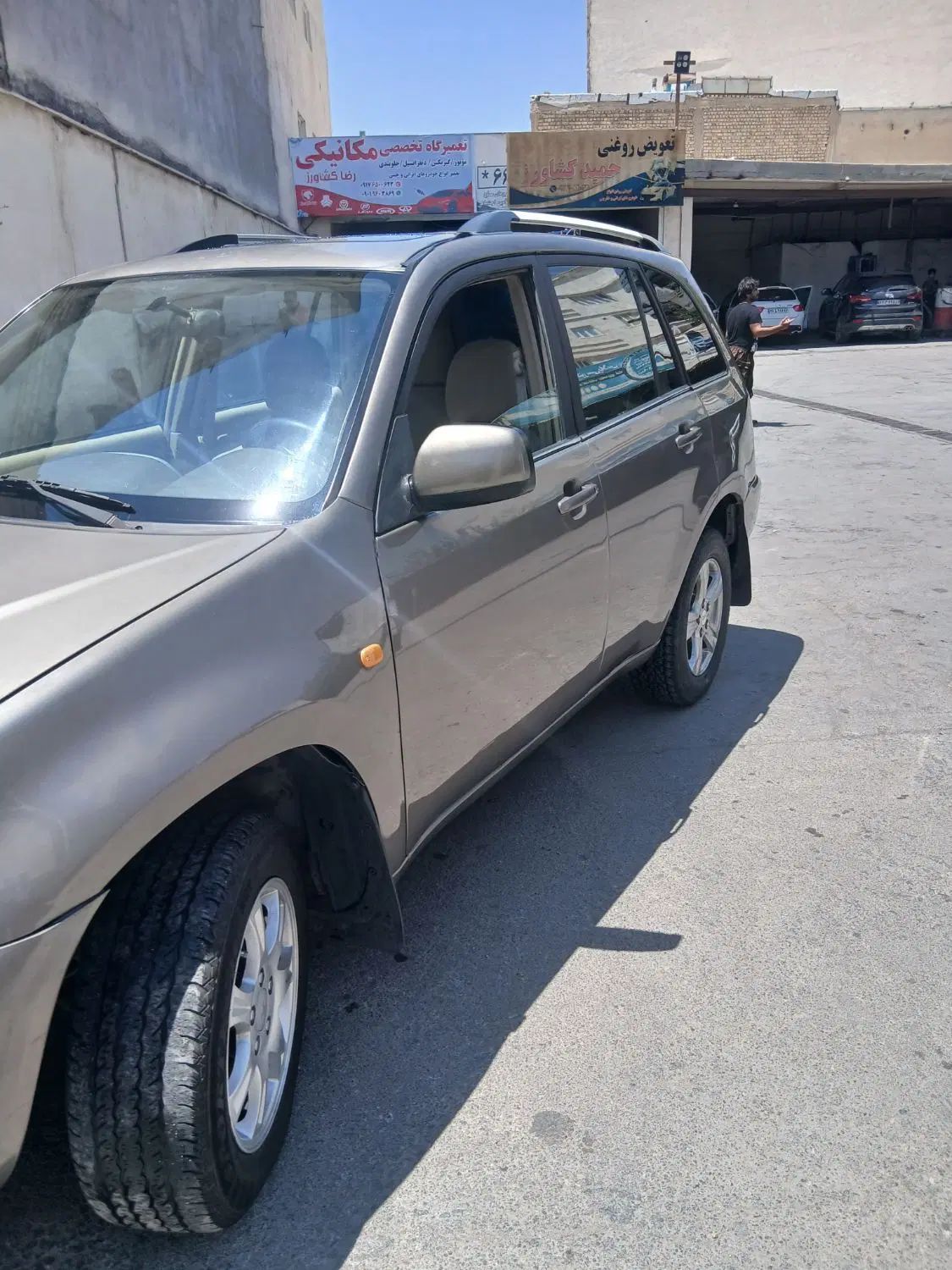 ام وی ام X33 دنده‌ای ساده - 1393