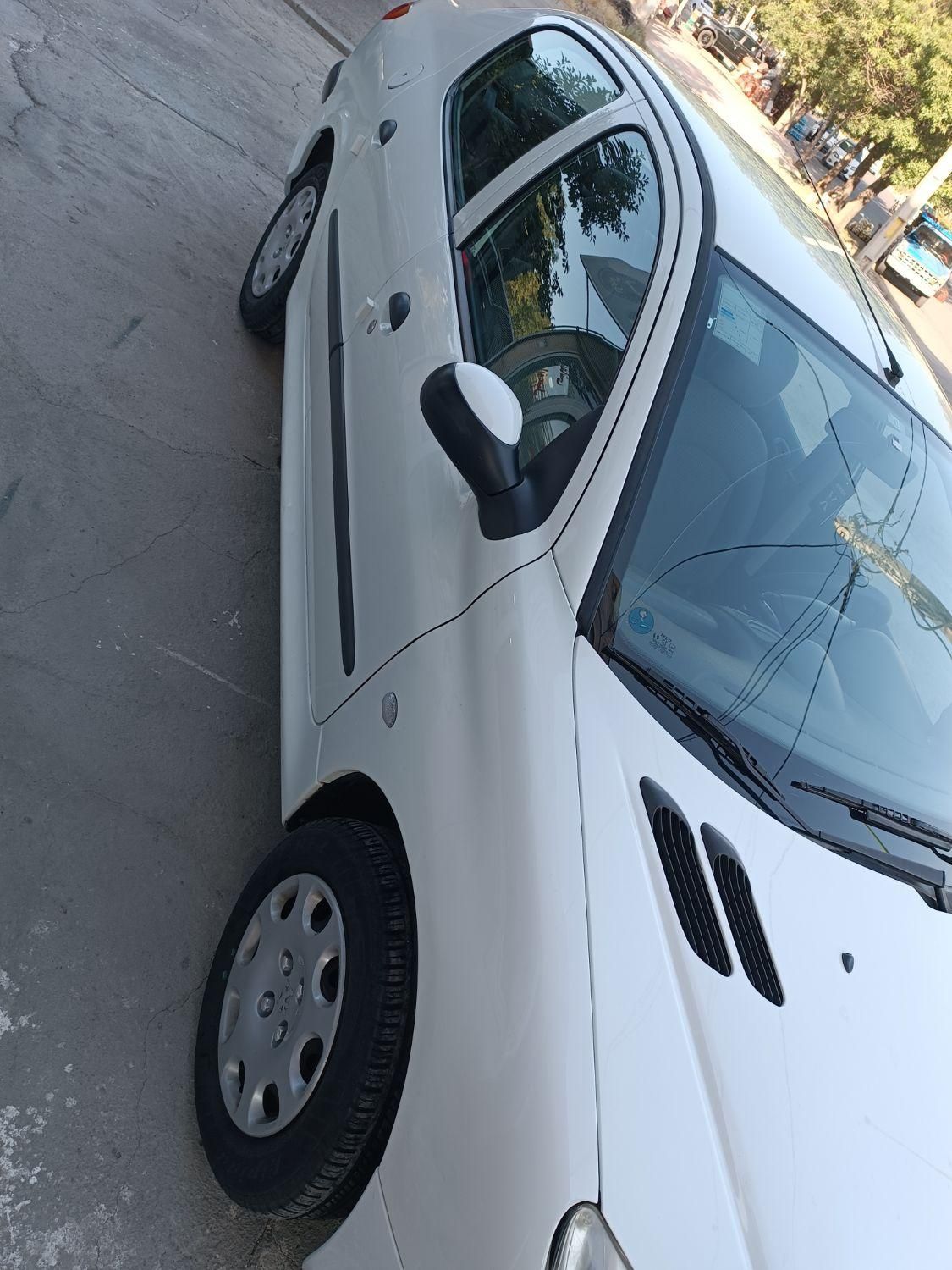 پژو ۲۰۶ صندوق دار v8 - 1394