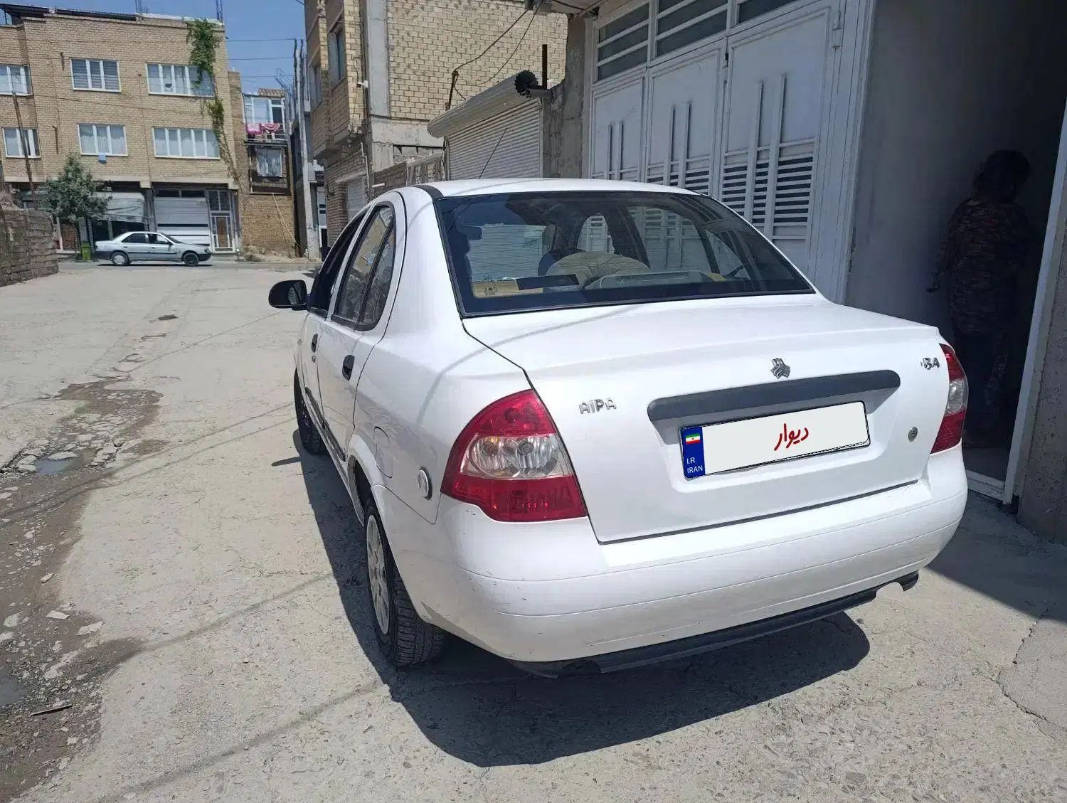 تیبا صندوق دار SX - 1396