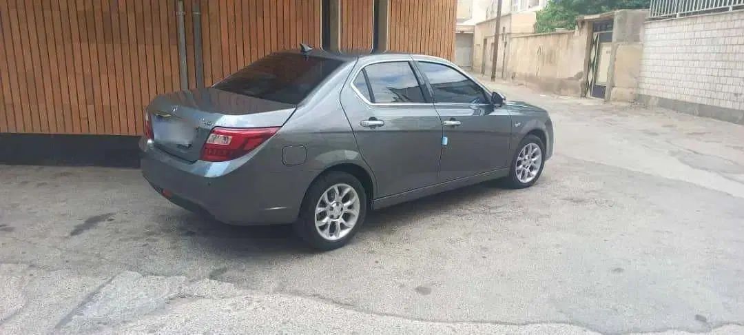 دنا پلاس توربو اتوماتیک - 1402