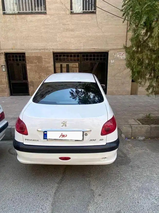خودرو پژو، ۲۰۶ صندوق دار آگهی ann_20021649