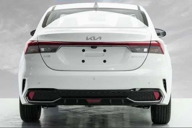 کیا سراتو 2.0 لیتر اتوماتیک GT لاین - 2024