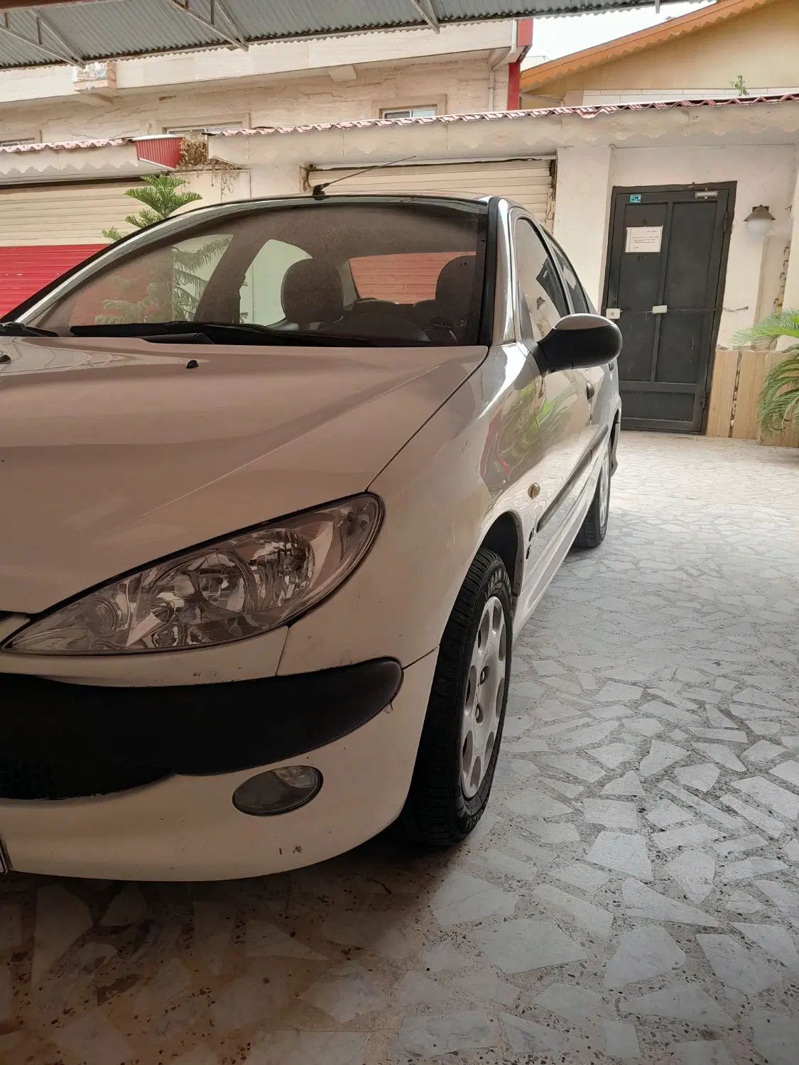 پژو ۲۰۶ صندوق دار v8 - 1393