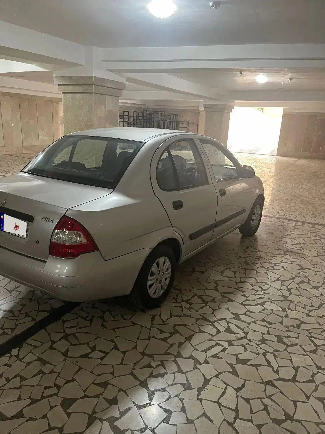 تیبا صندوق دار SX - 1393
