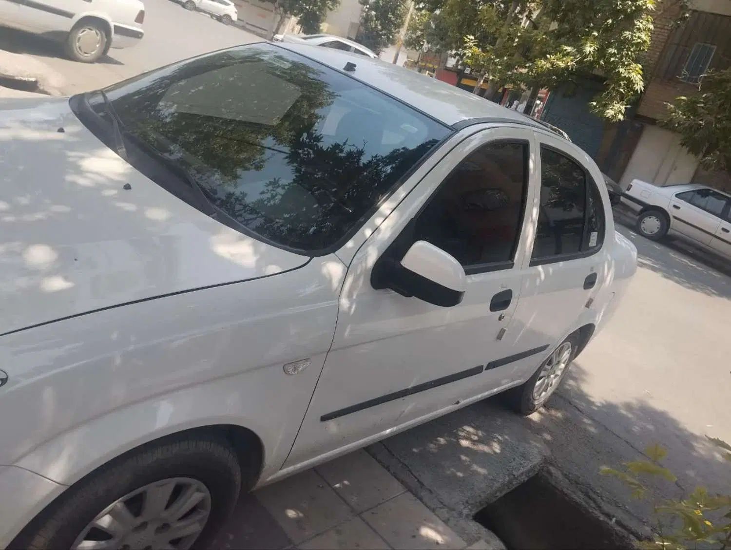 تیبا صندوق دار EX - 1395