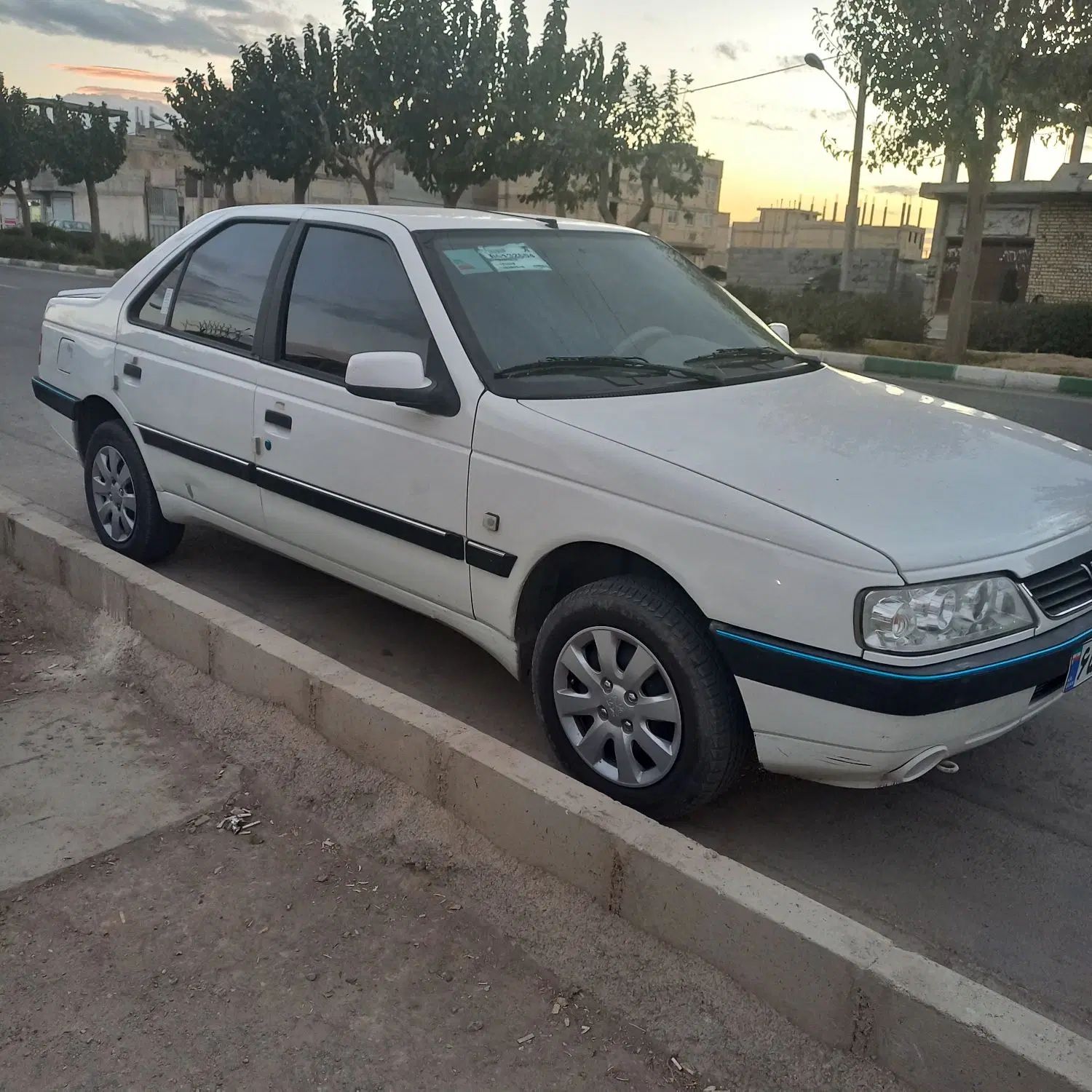 پژو 405 SLX بنزینی TU5 - 1396