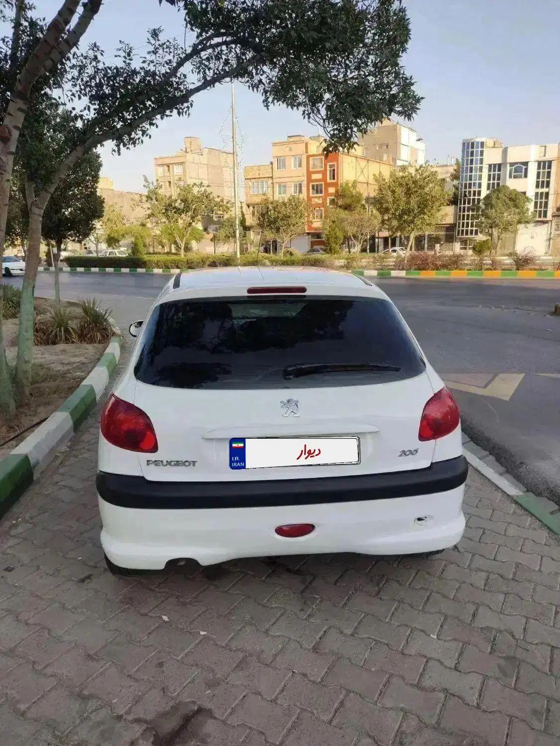پژو 206 تیپ 5 - 1397