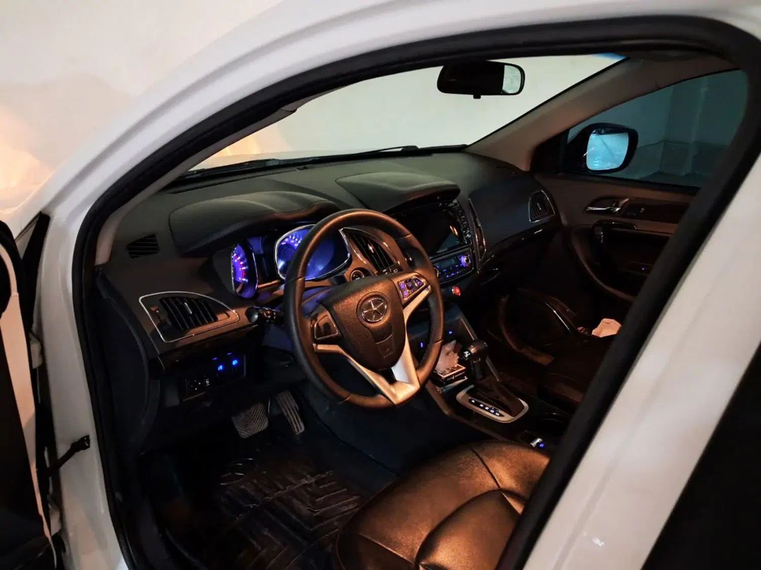 جک S5 اتوماتیک - 1395