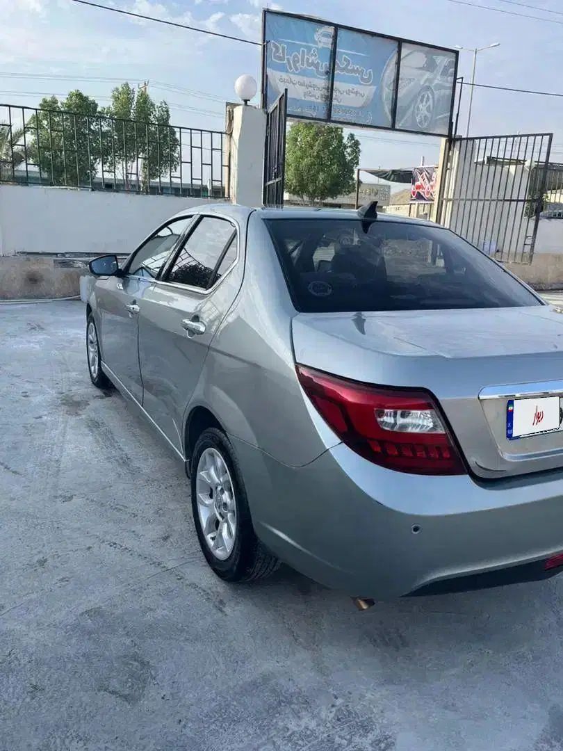 دنا پلاس توربو اتوماتیک - 1402