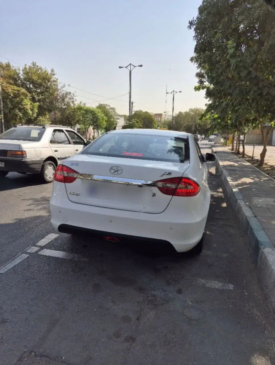 جک J5 اتوماتیک - 1395