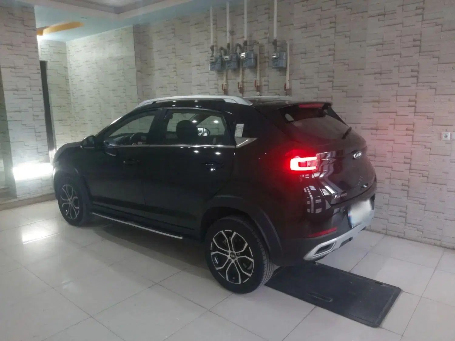 ام وی ام X22 پرو اتوماتیک IE - 1401