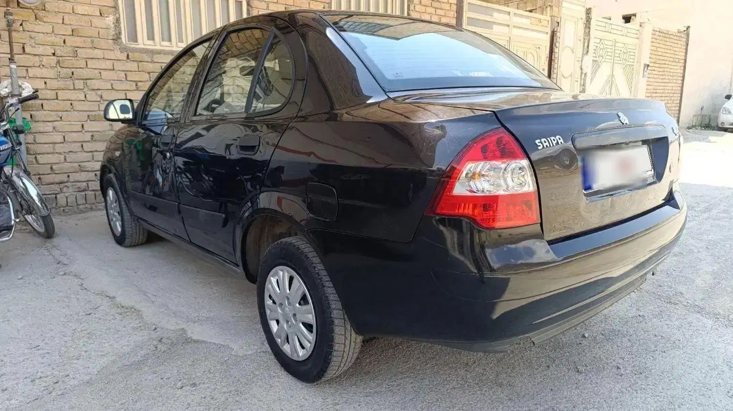 تیبا صندوق دار LX - 1391