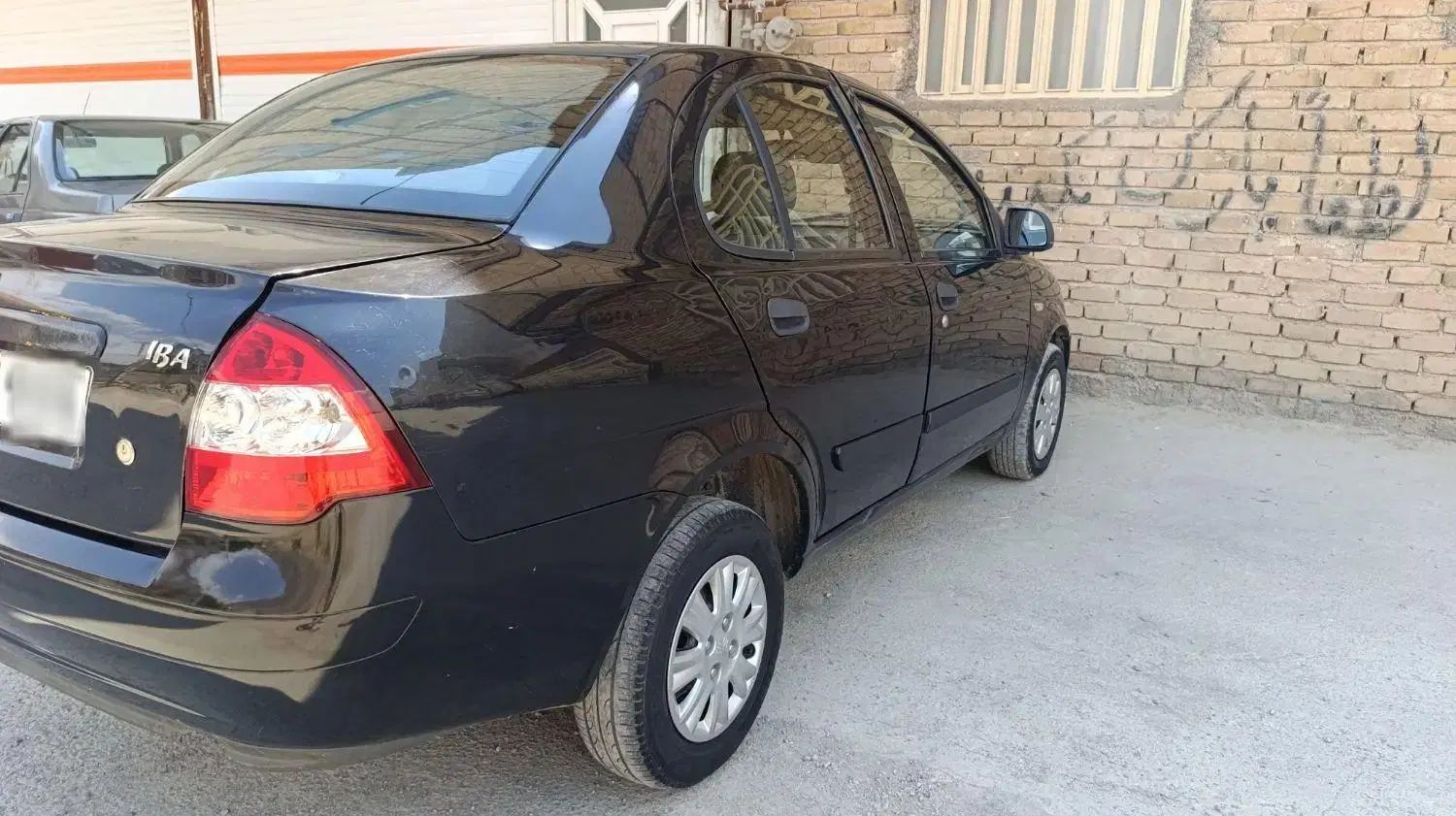 تیبا صندوق دار LX - 1391