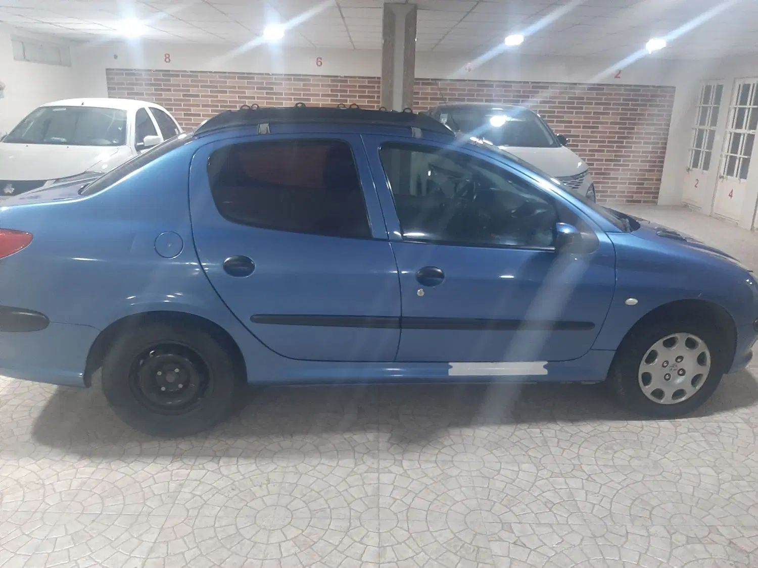 پژو ۲۰۶ صندوق دار v8 - 1396