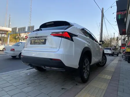 لکسوس NX 200T توربو - 2017
