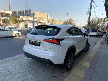 لکسوس NX 200T توربو - 2017