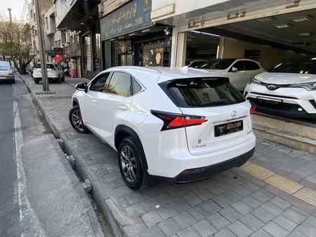 لکسوس NX 200T توربو - 2017