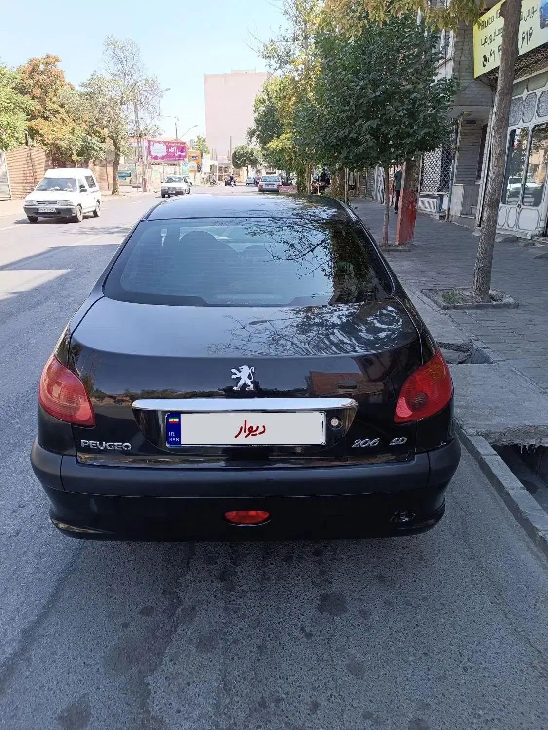پژو ۲۰۶ صندوق دار v10 - 1388