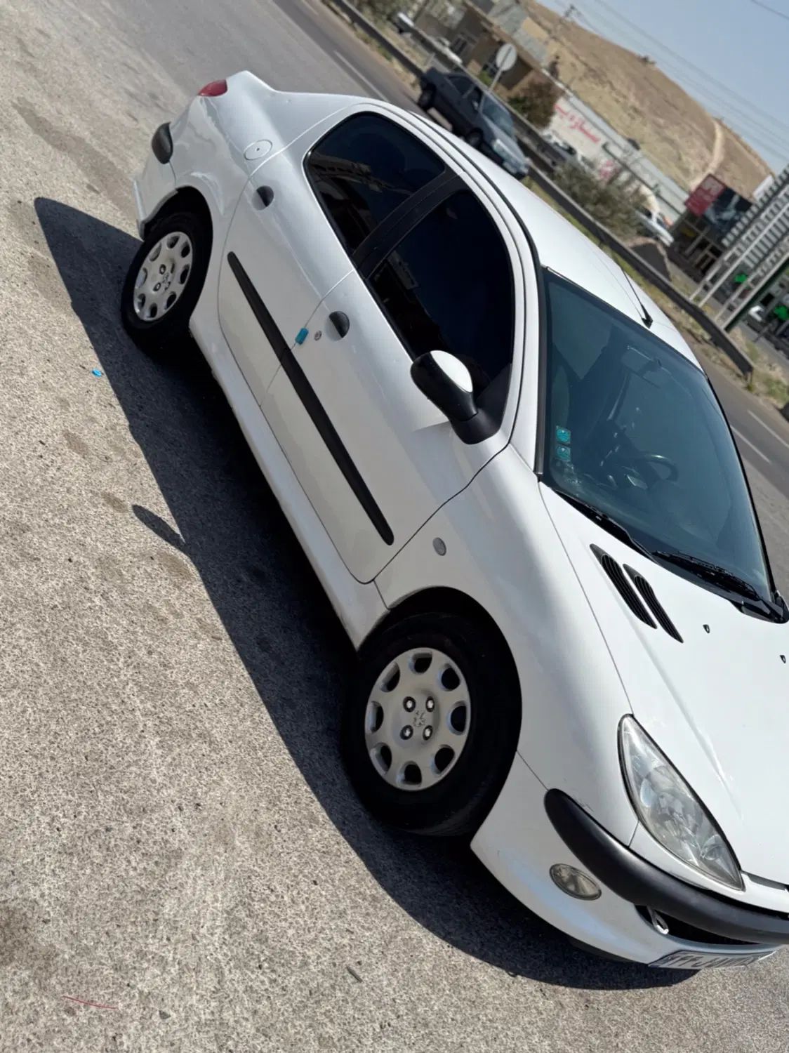 پژو ۲۰۶ صندوق دار v8 - 1390