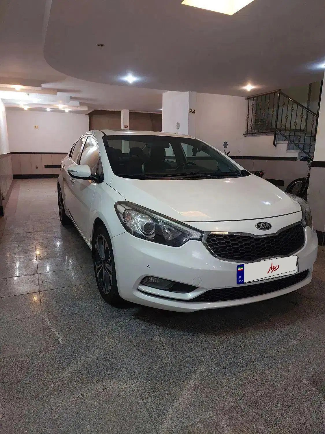 کیا سراتو 2.0 لیتر اتوماتیک GT لاین - 2016