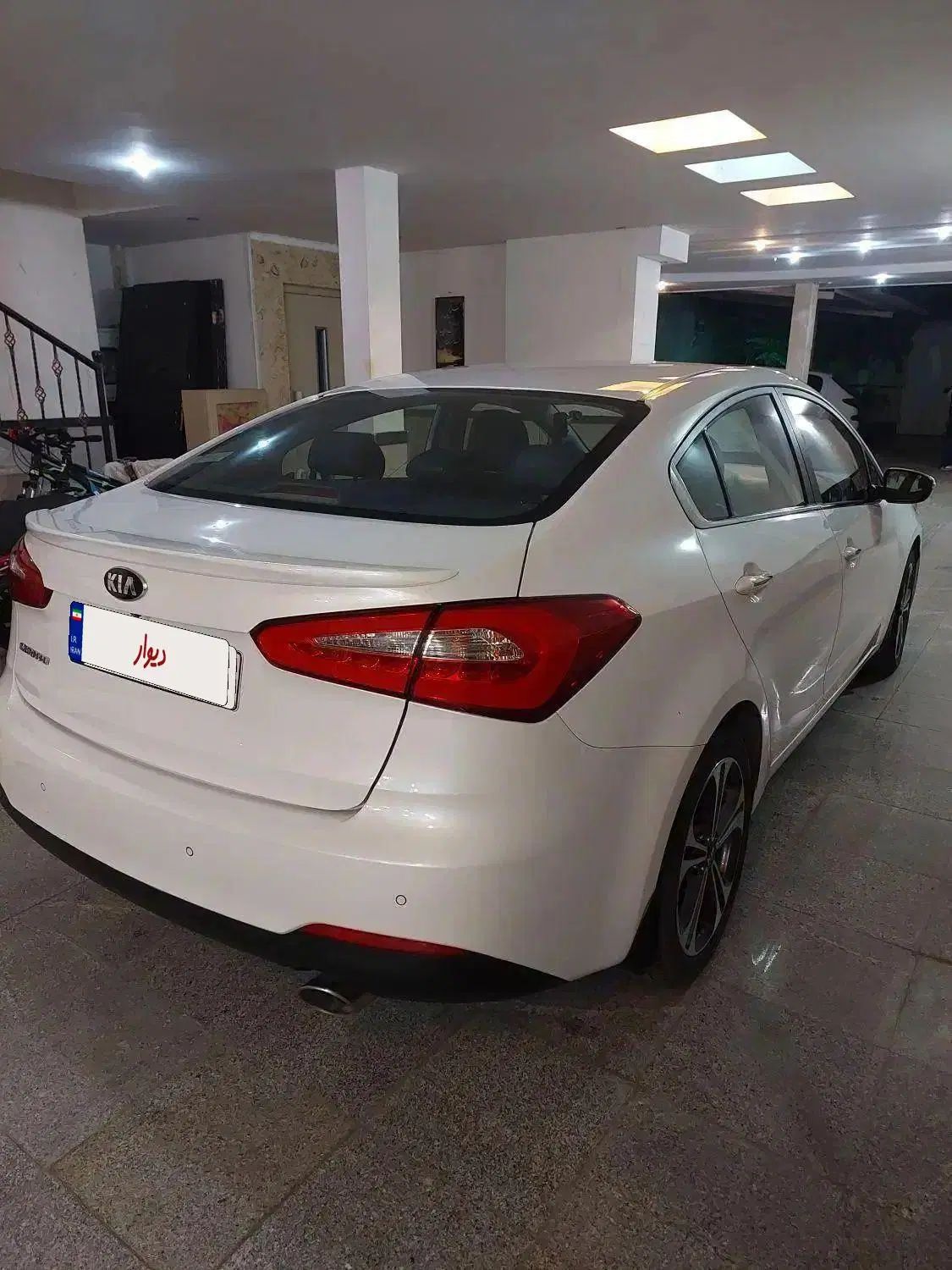 کیا سراتو 2.0 لیتر اتوماتیک GT لاین - 2016