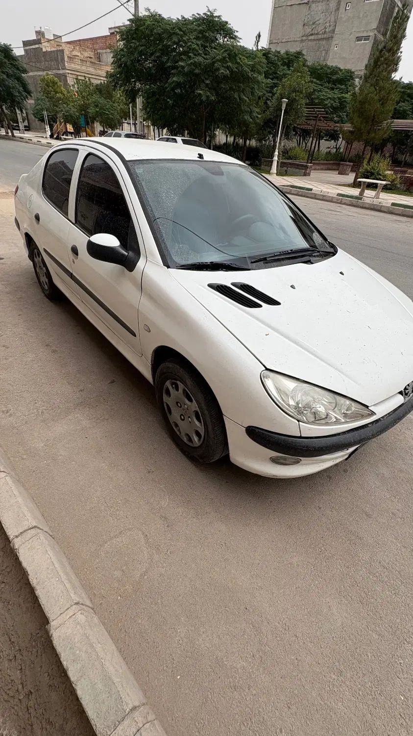 خودرو پژو، ۲۰۶ صندوق دار آگهی ann_20024994