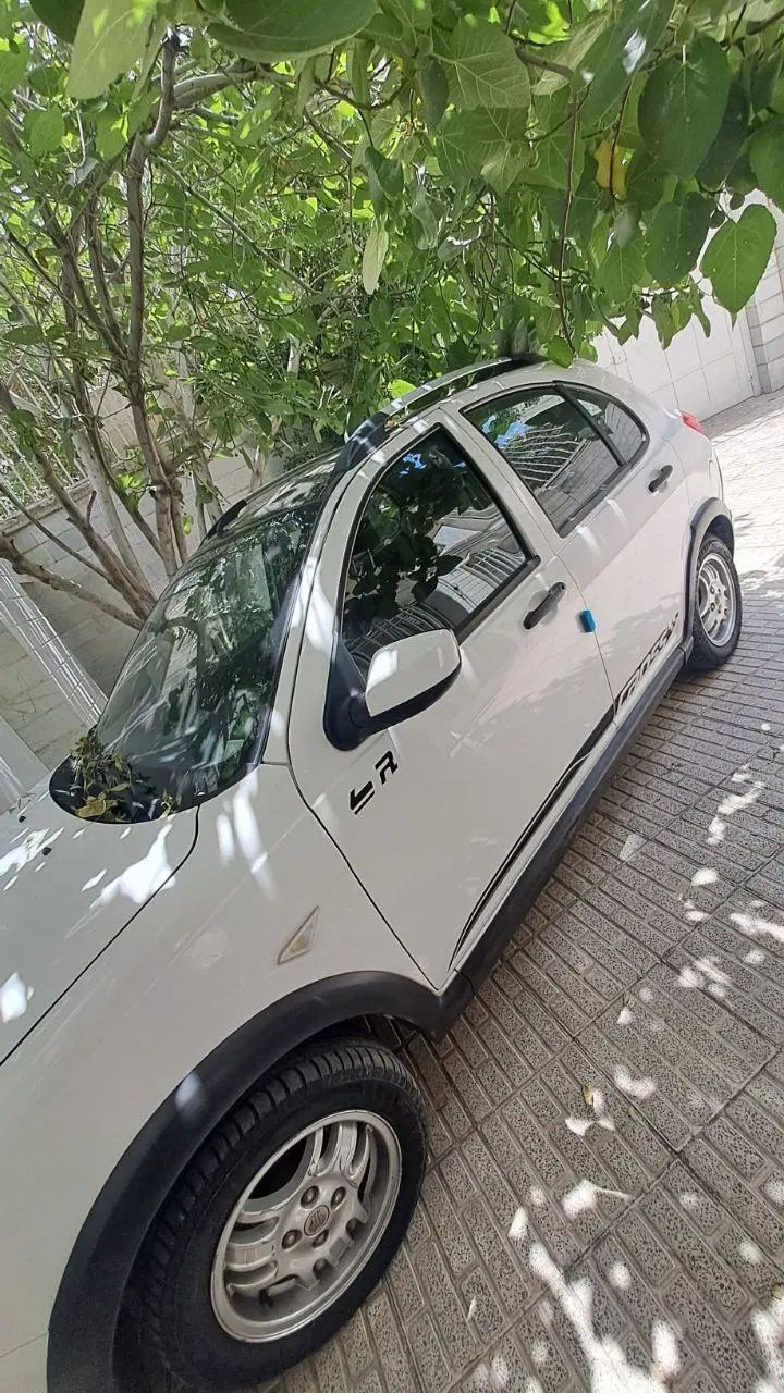 کوییک R دنده‌ای - 1399