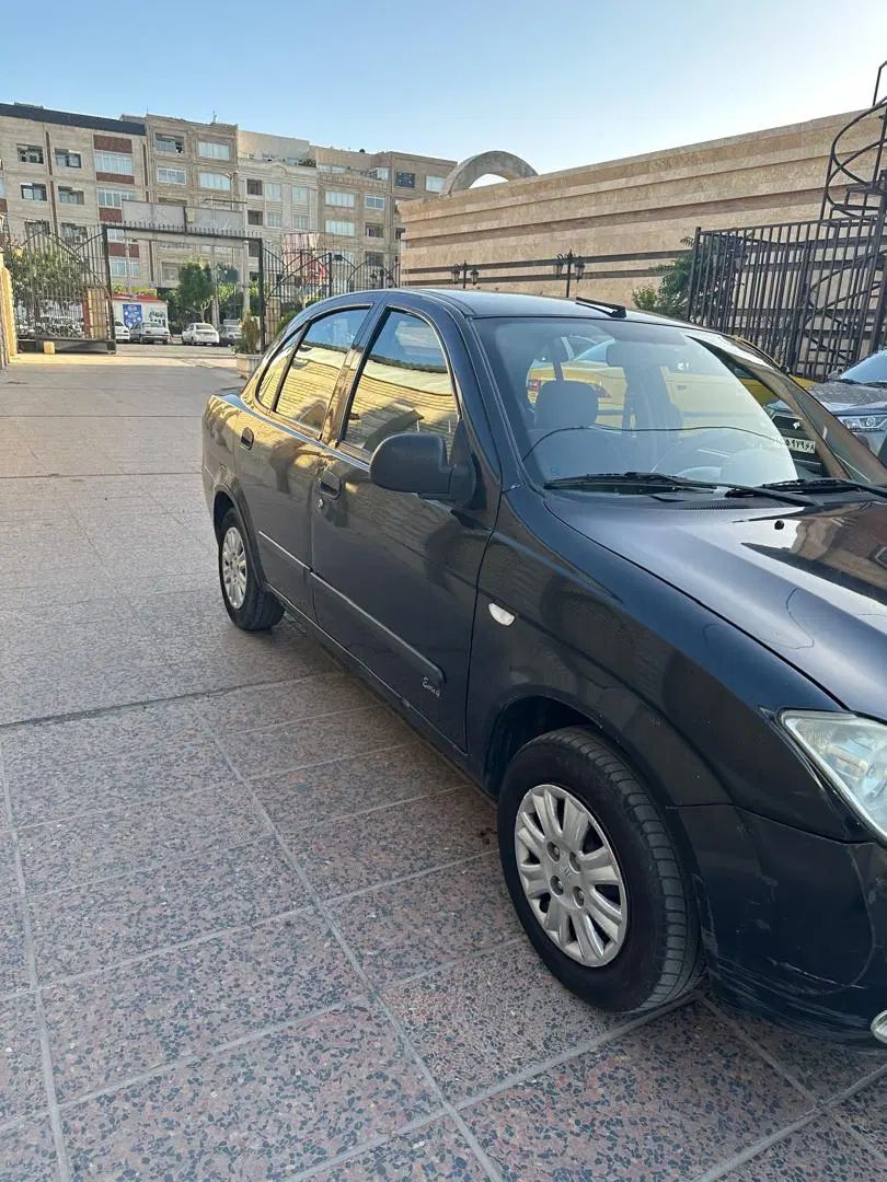 تیبا صندوق دار SX - 1393