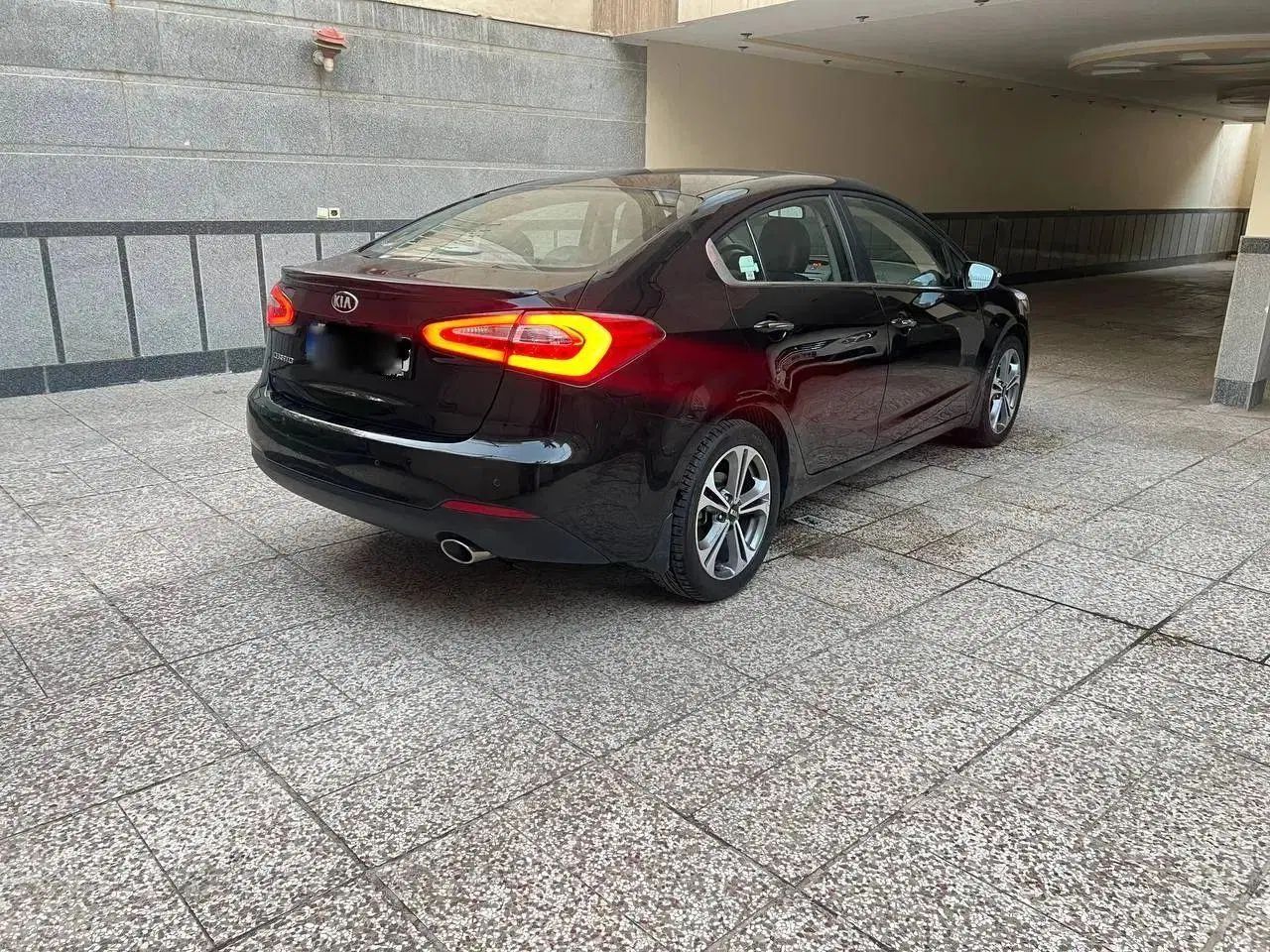 کیا سراتو 2.0 لیتر اتوماتیک GT لاین - 2016