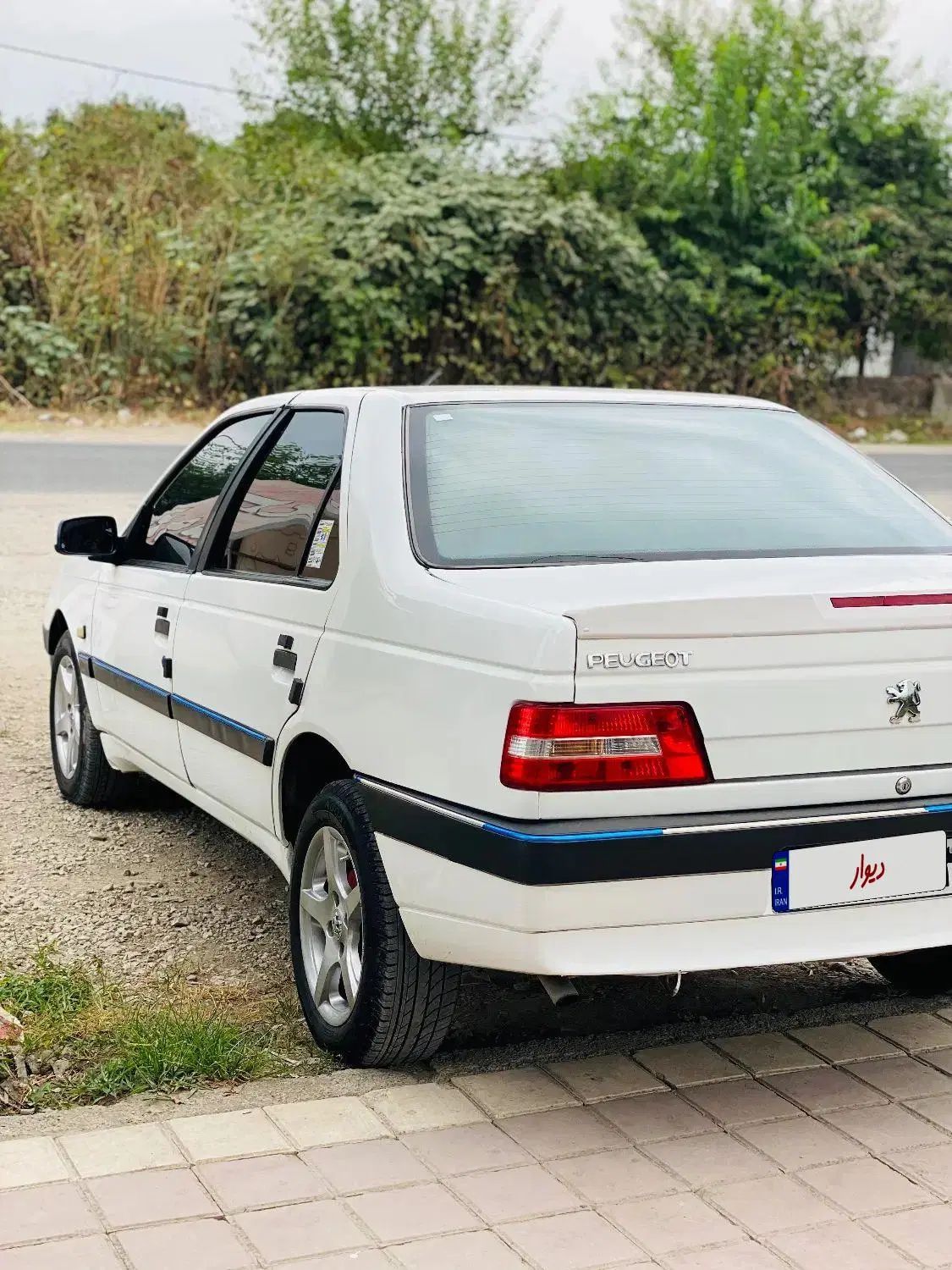 پژو 405 SLX بنزینی TU5 - 1392