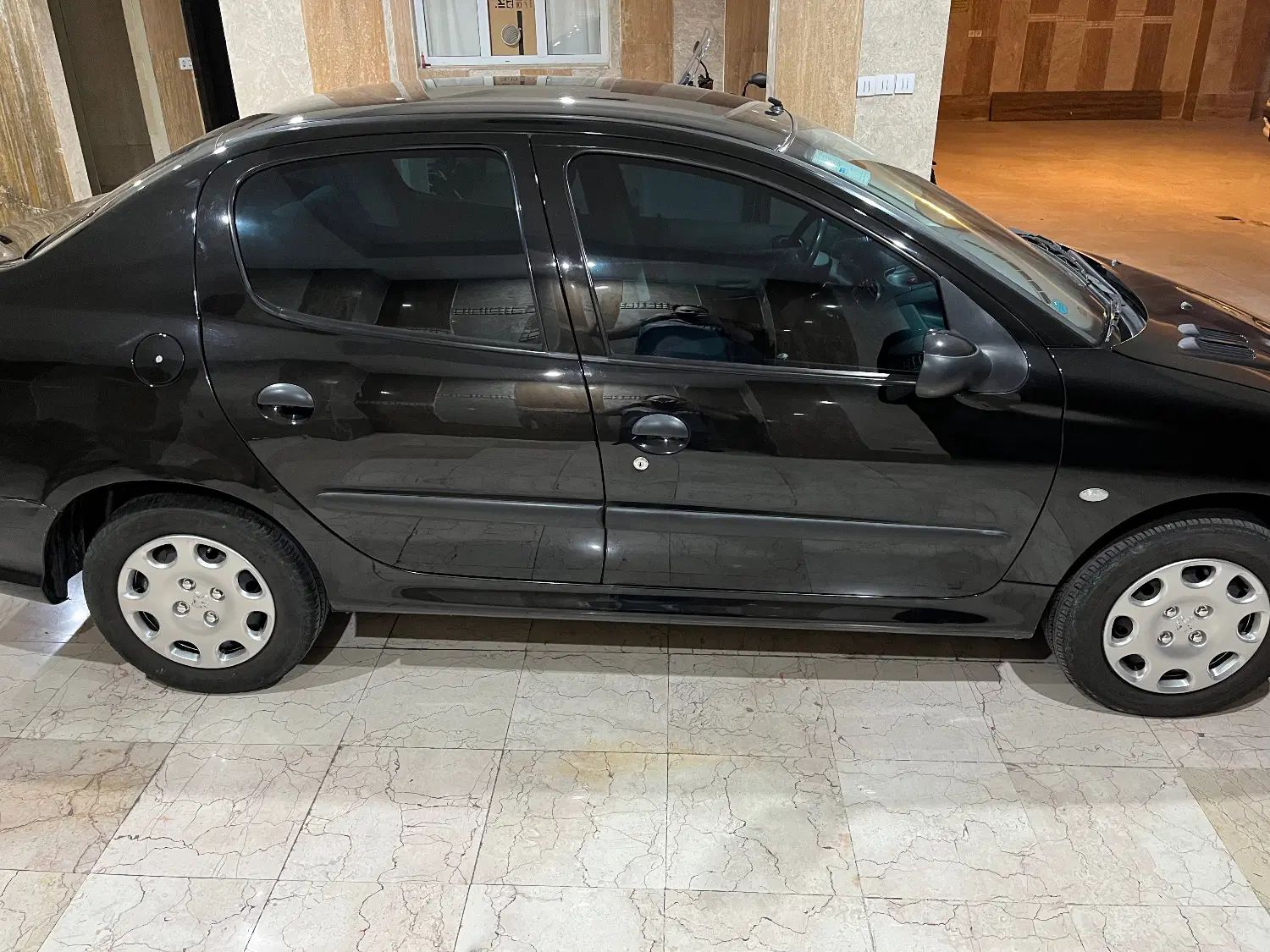 پژو ۲۰۶ صندوق دار v8 - 1394