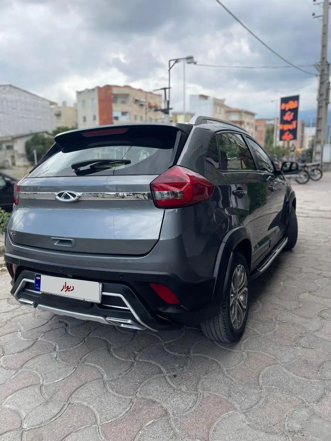 ام وی ام X22 دنده‌ای لاکچری - 1398