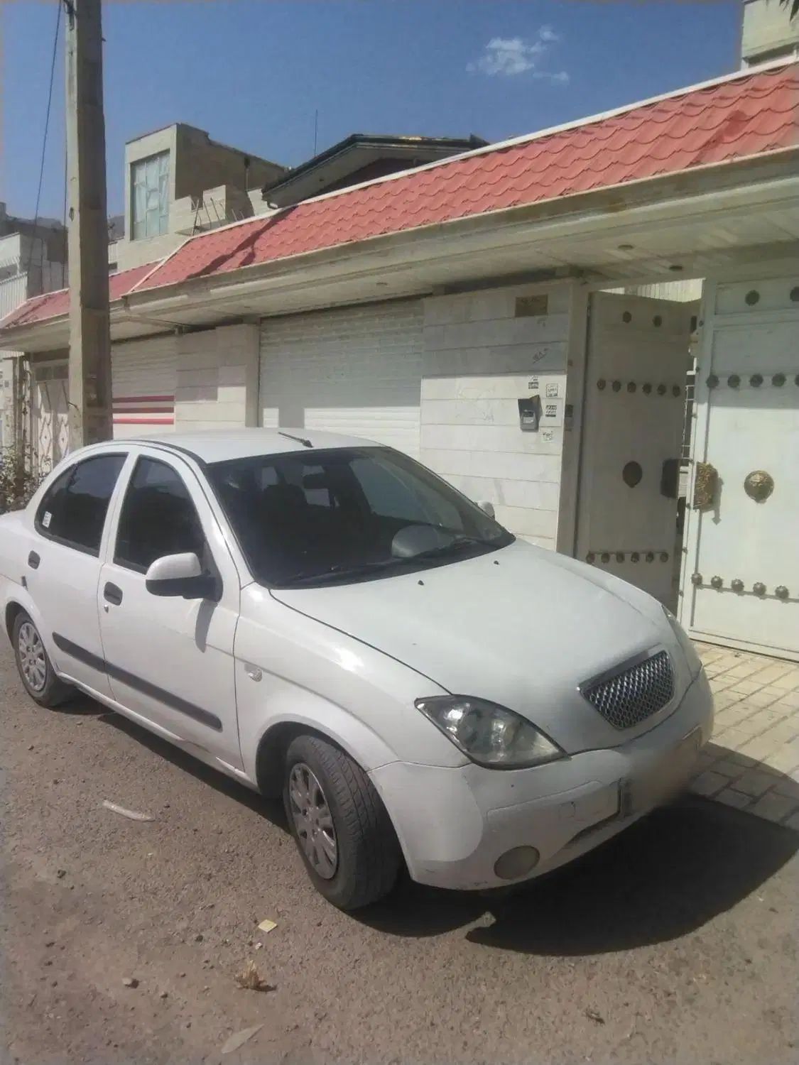 تیبا صندوق دار LX - 1390