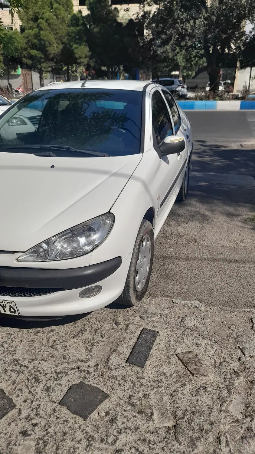 پژو ۲۰۶ صندوق دار v8 - 1400