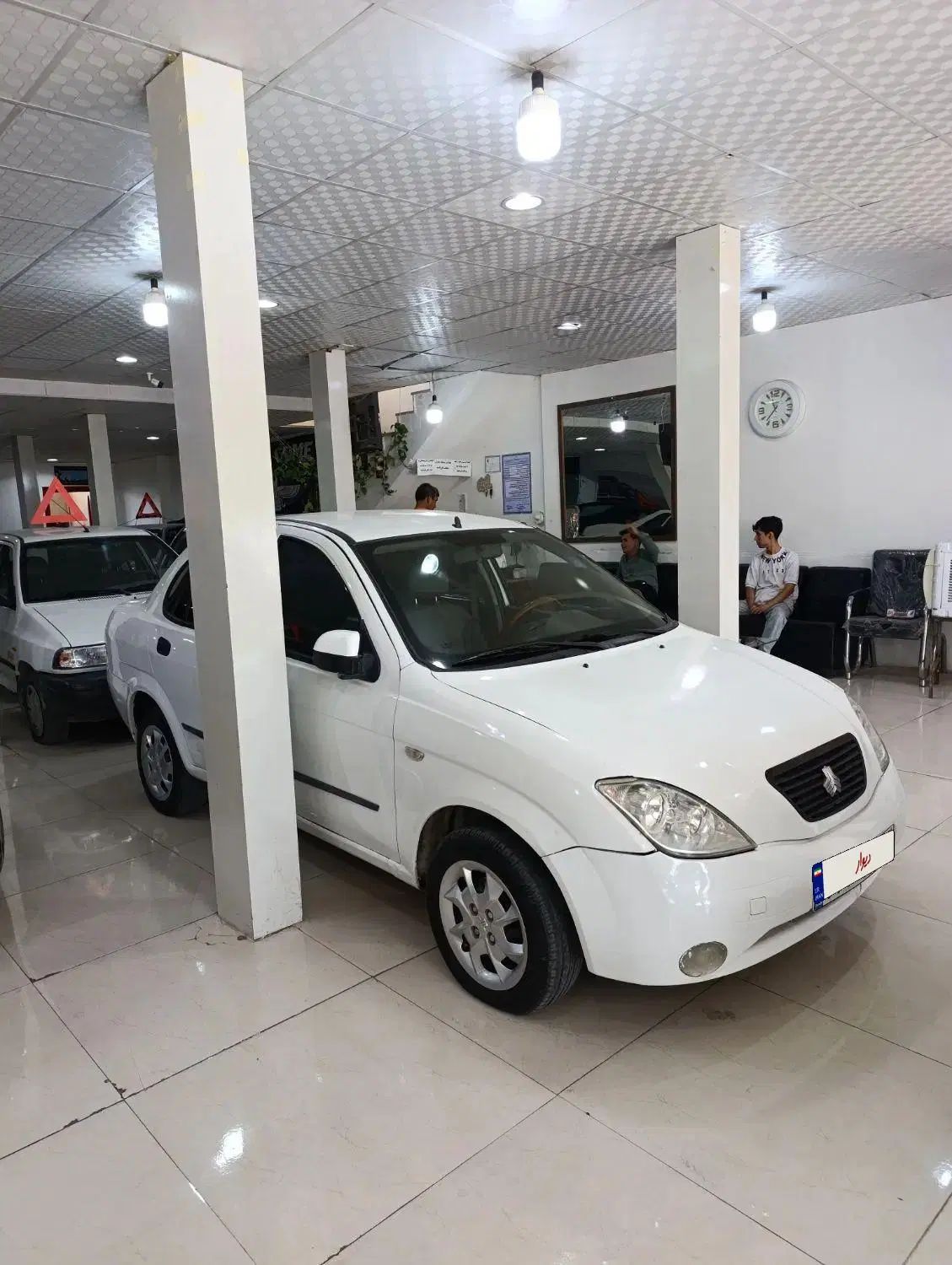 تیبا صندوق دار SX - 1396